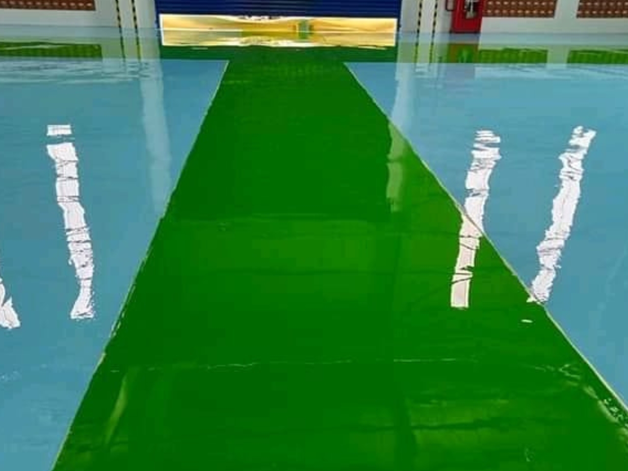 Aplikasi waterproofing flooring di PT. Solar Alert